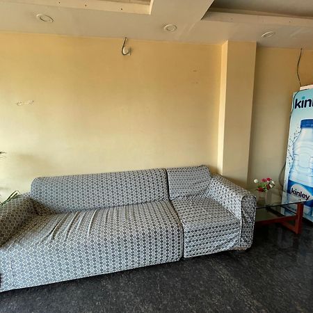 Hotel Golden Wave Puri Ngoại thất bức ảnh