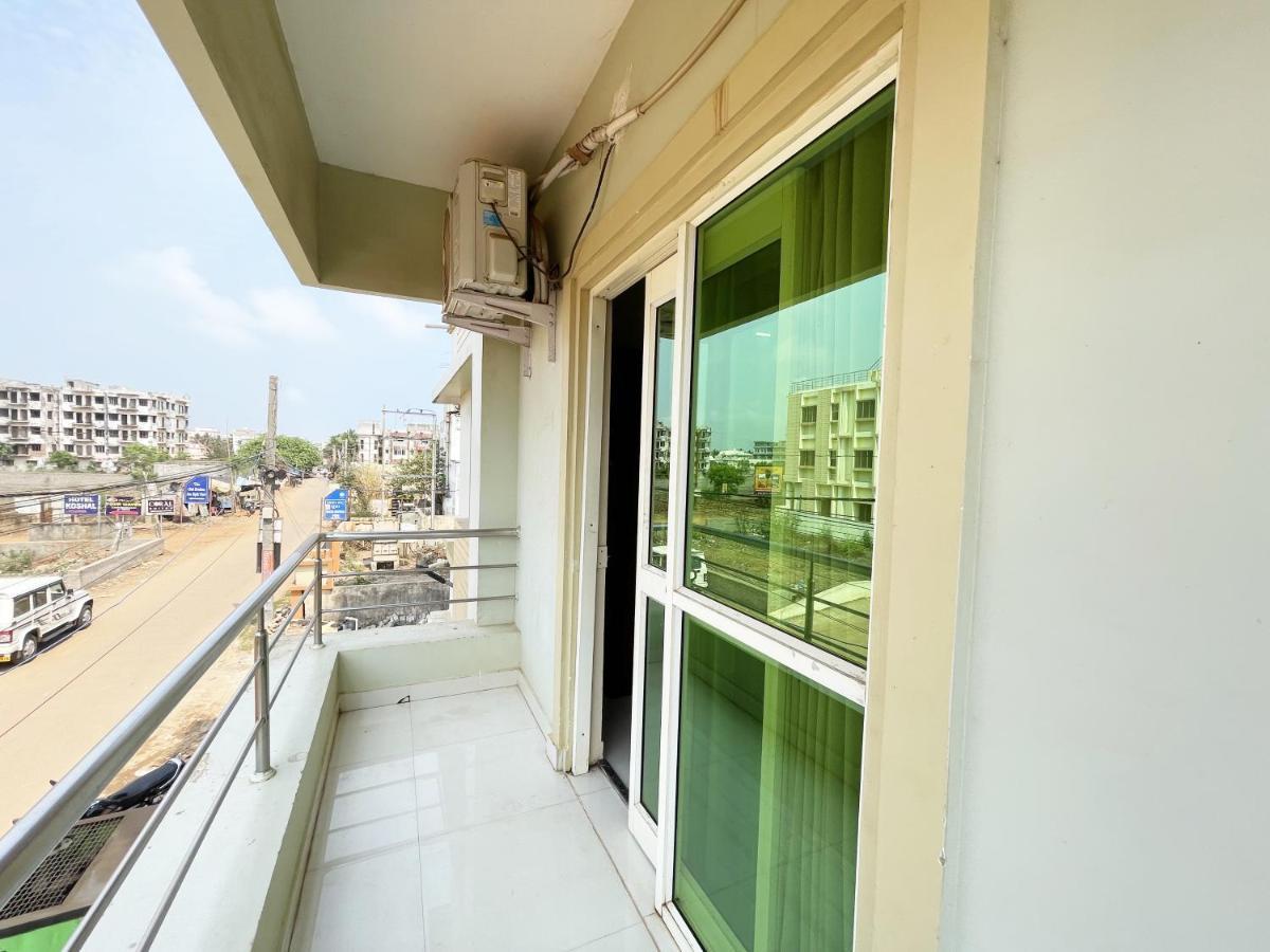 Hotel Golden Wave Puri Ngoại thất bức ảnh