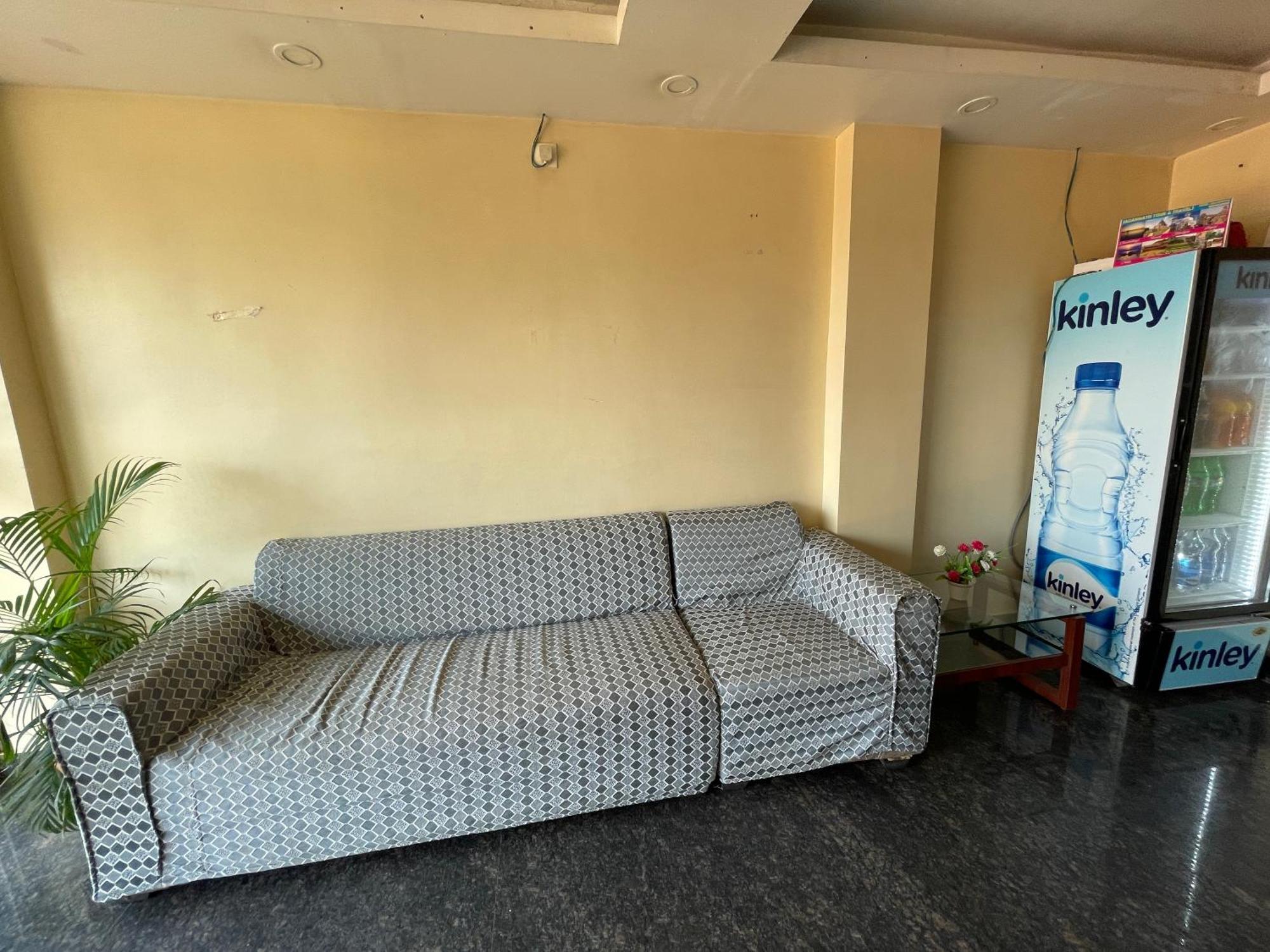 Hotel Golden Wave Puri Ngoại thất bức ảnh